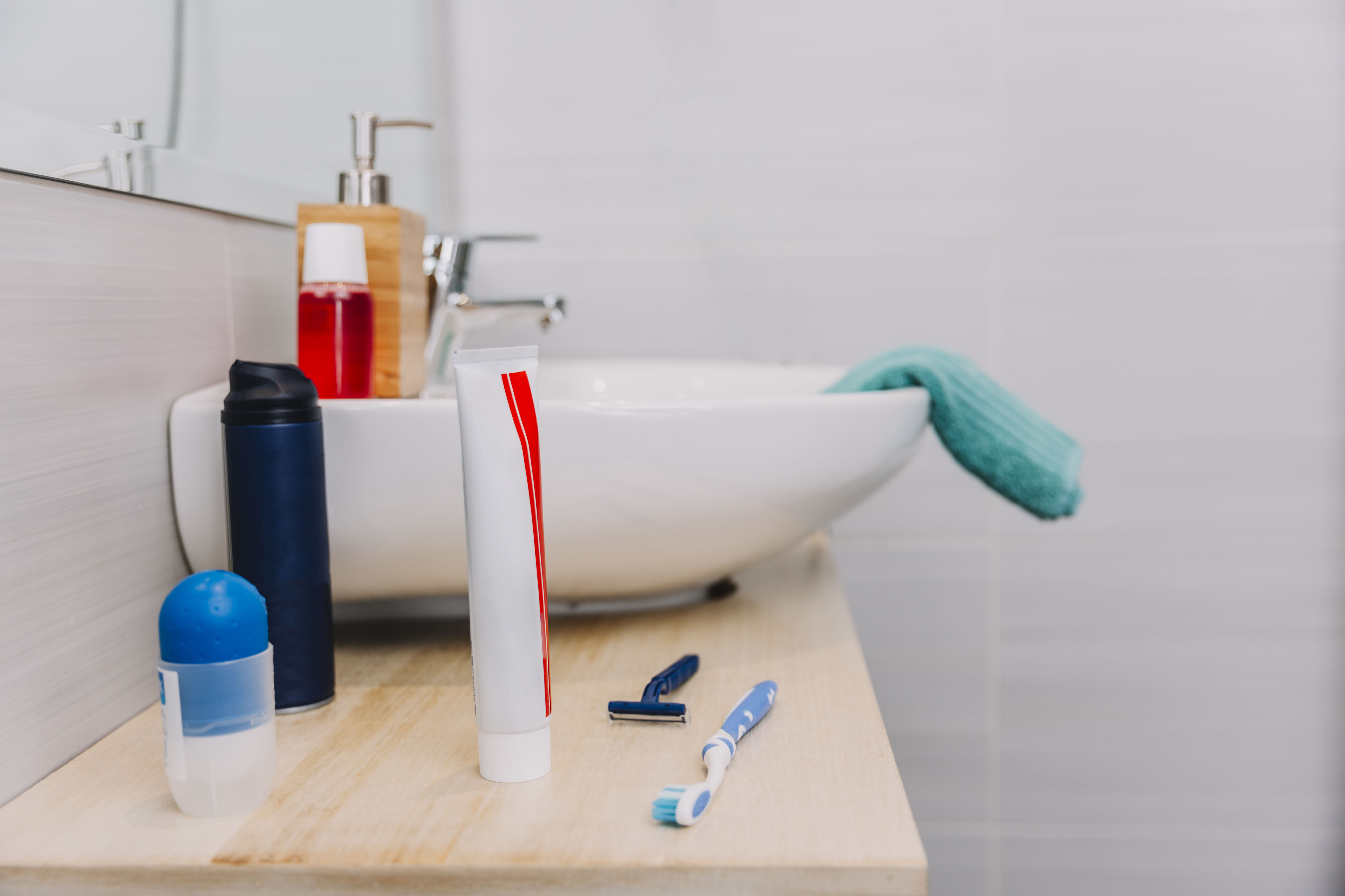 Bathroom & Toiletries